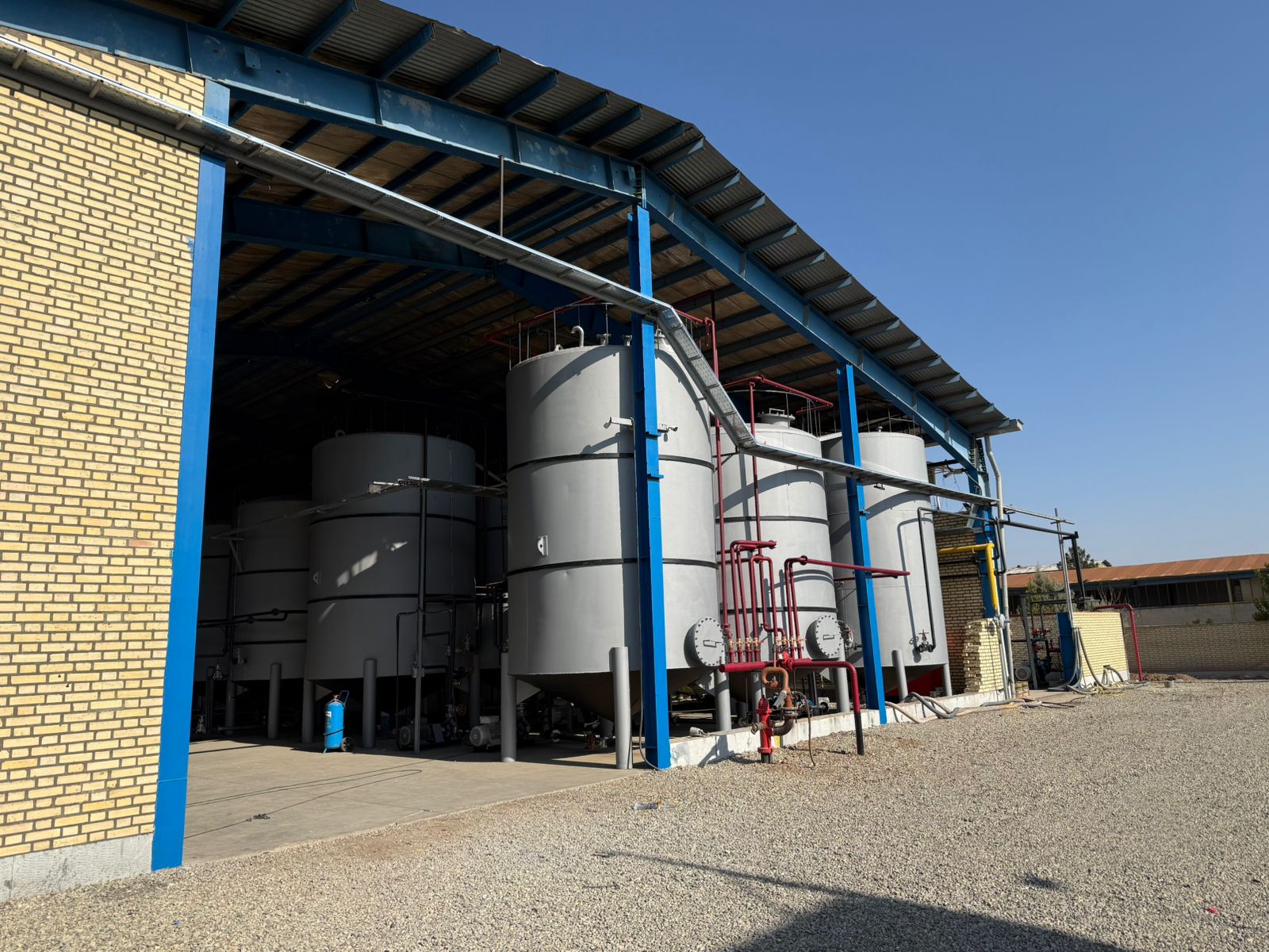 Production tanks